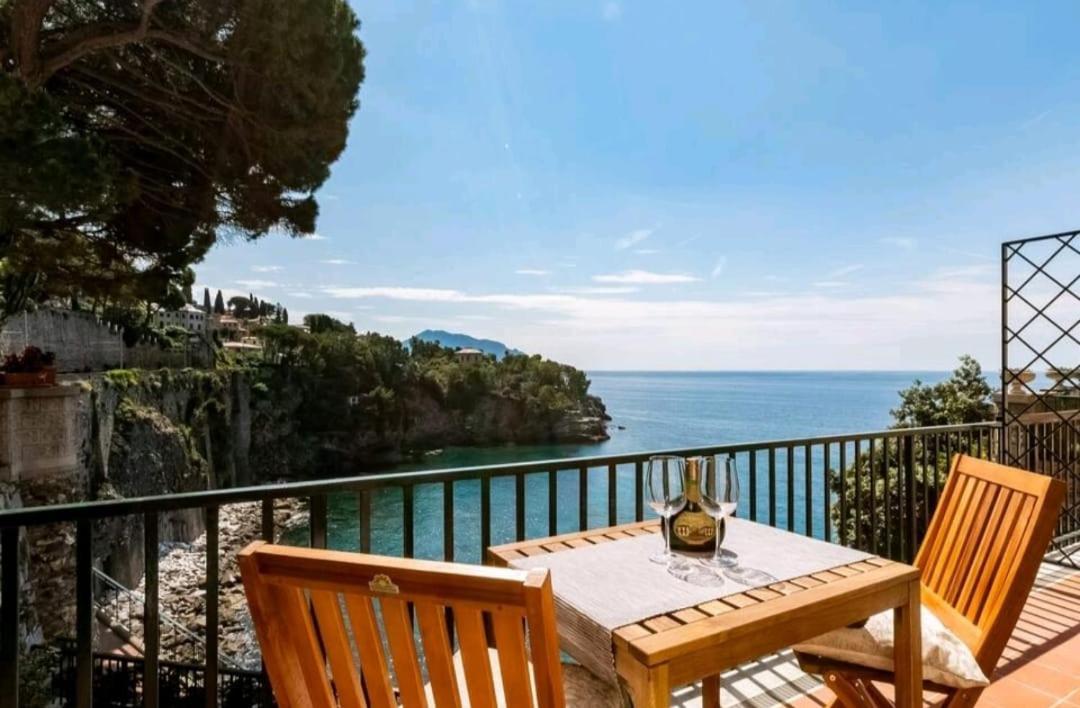 Pieve Ligure A Picco Sul Mare Con Piscina Villa Regina Exterior photo